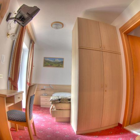 Hotel Cristallo Vigo di Fassa Kültér fotó