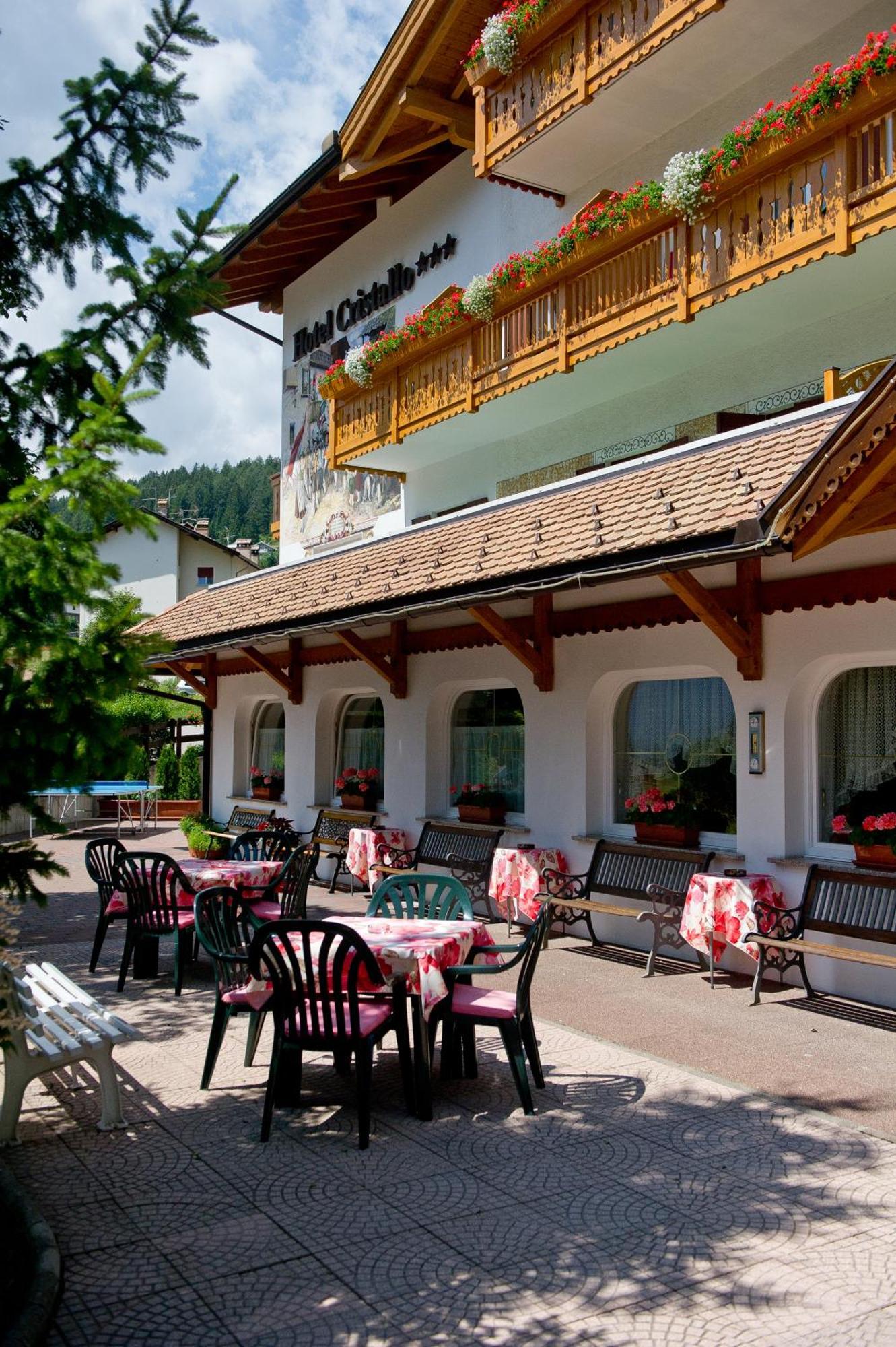 Hotel Cristallo Vigo di Fassa Kültér fotó